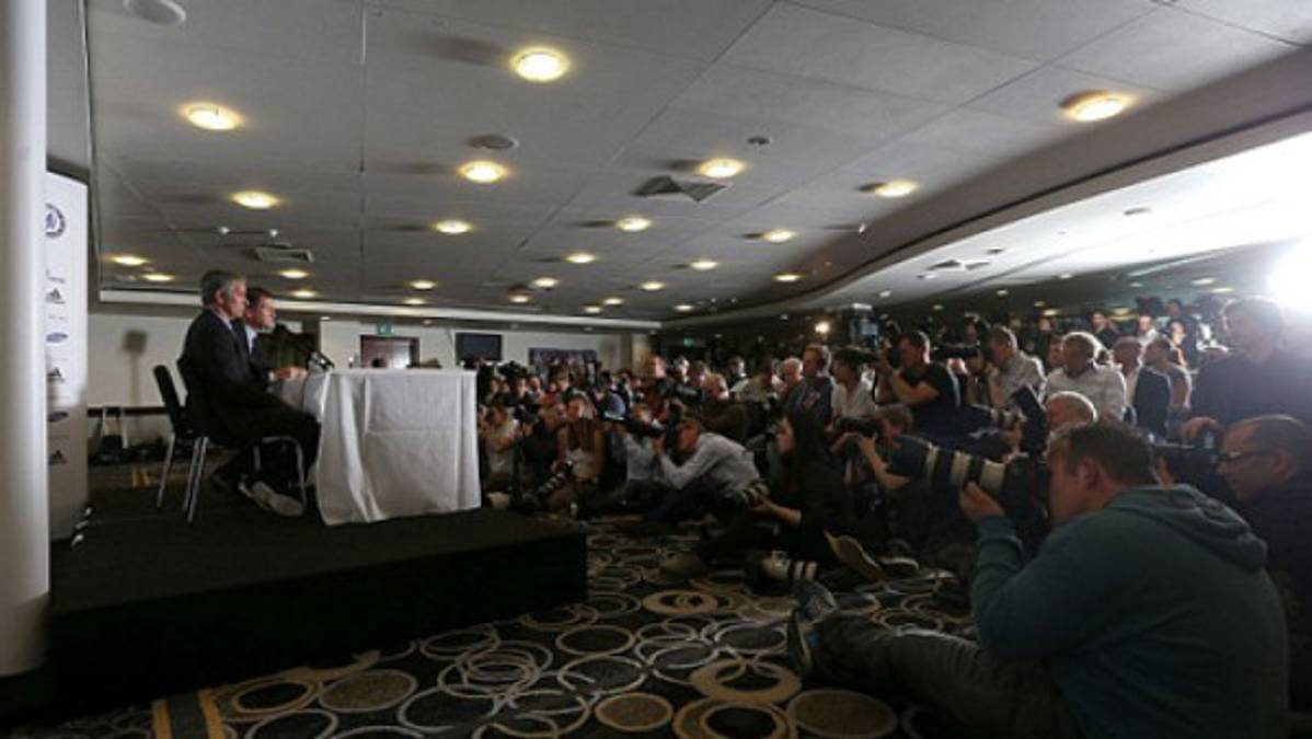 Mourinho fue presentado como técnico del Chelsea
