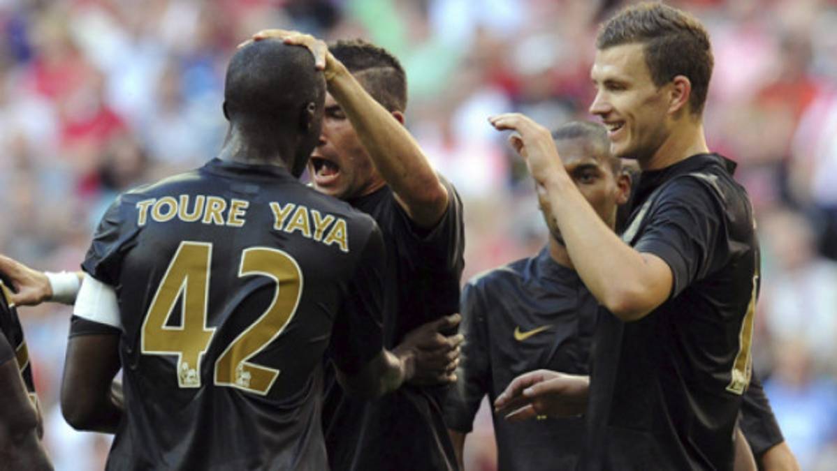 Manchester City golea 5-3 en amistoso al Milan