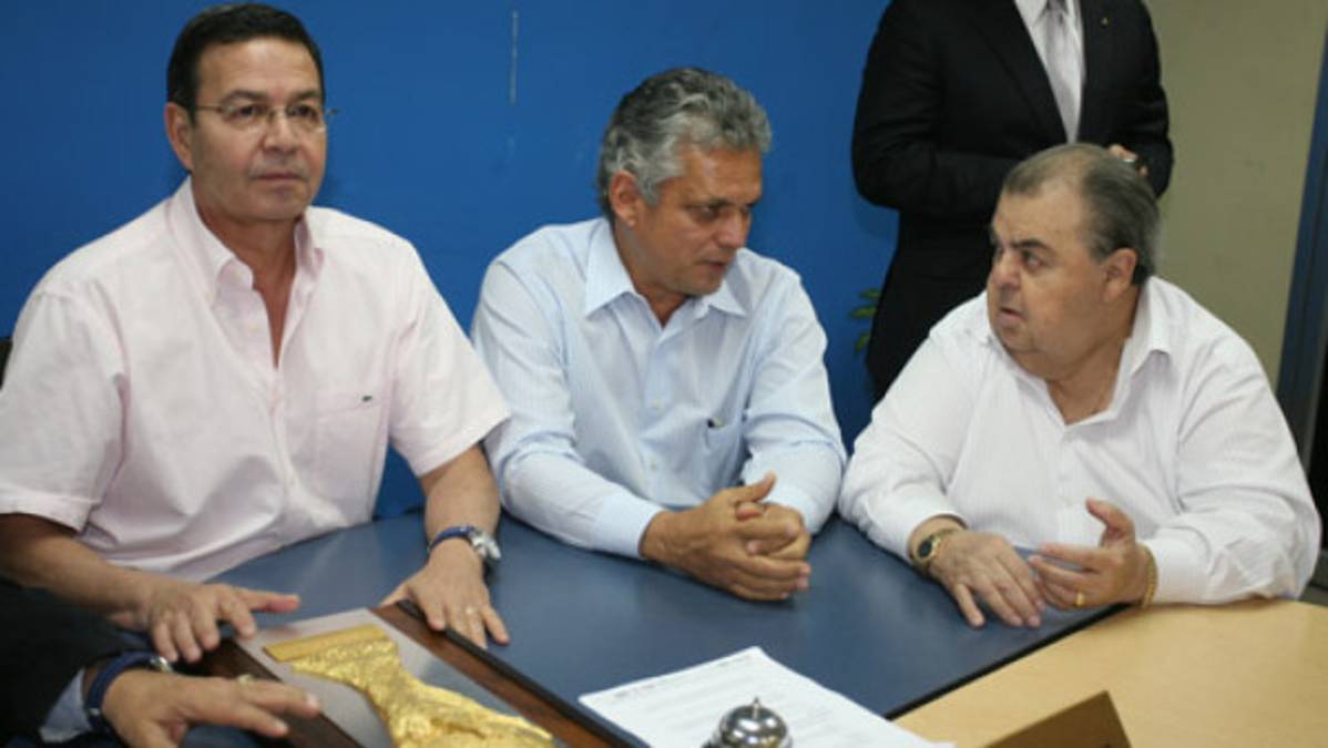 Rueda se va en paz con Honduras