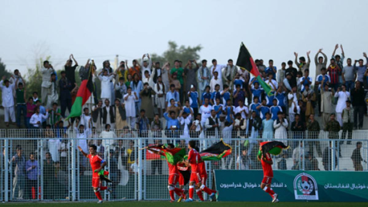 Afganistán gana partido histórico a Pakistán