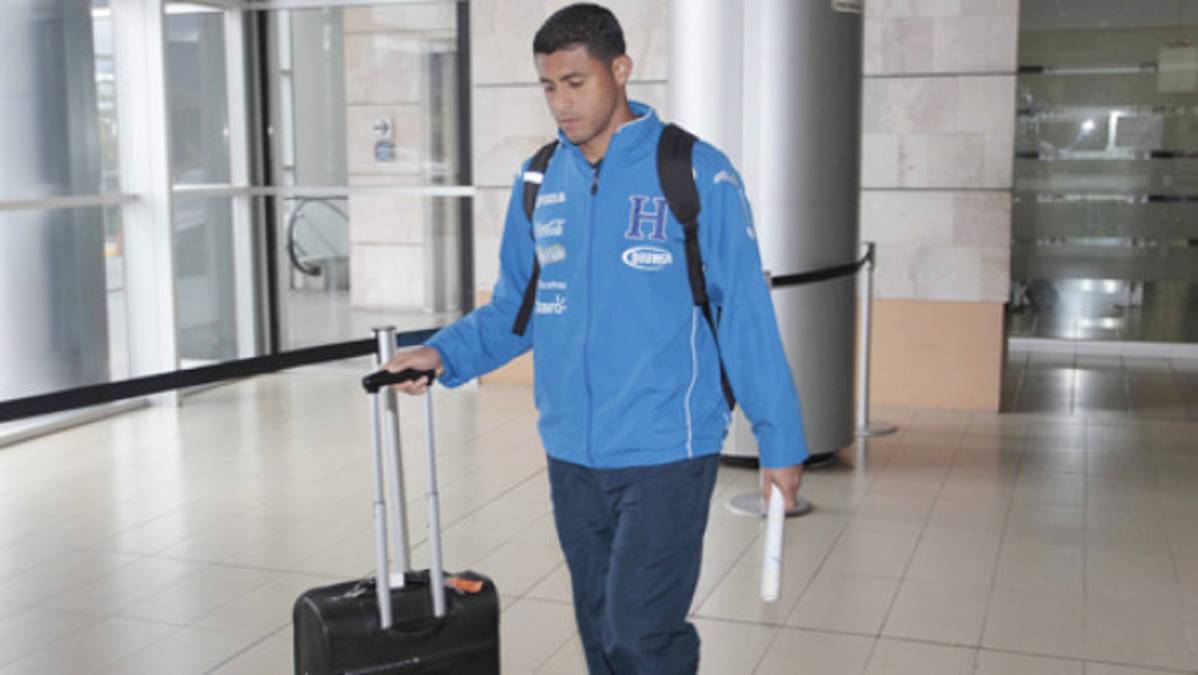 Selección retorna tras derrota en Panamá