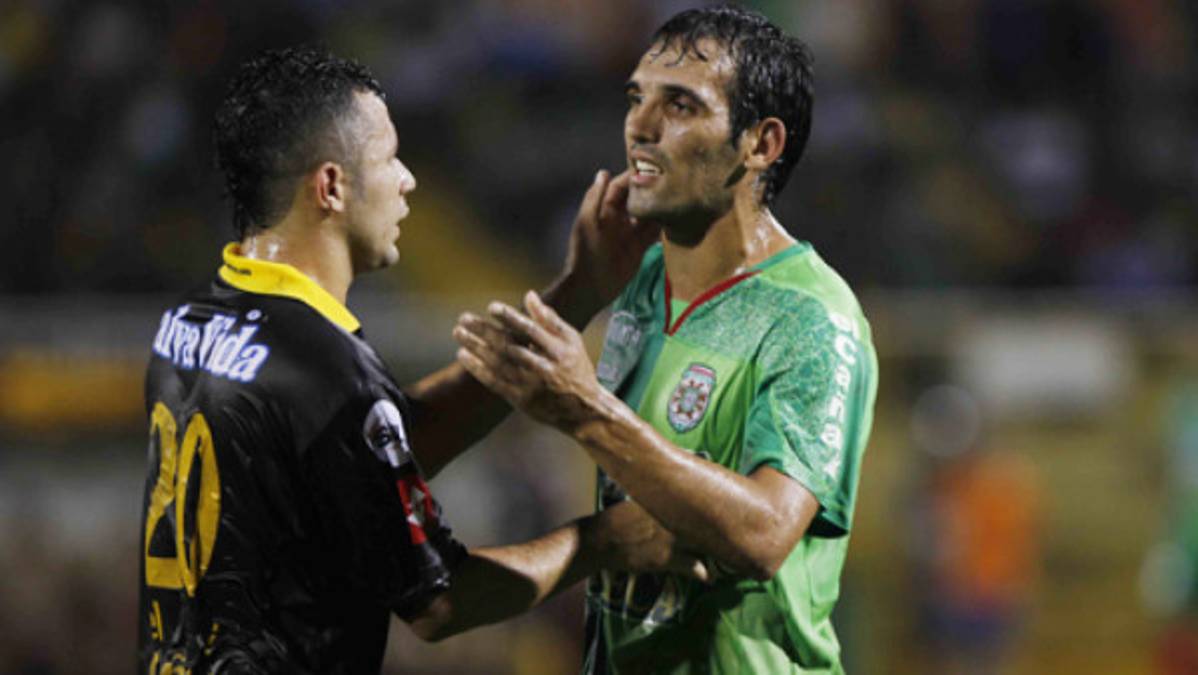 Real España rescató un punto dramático