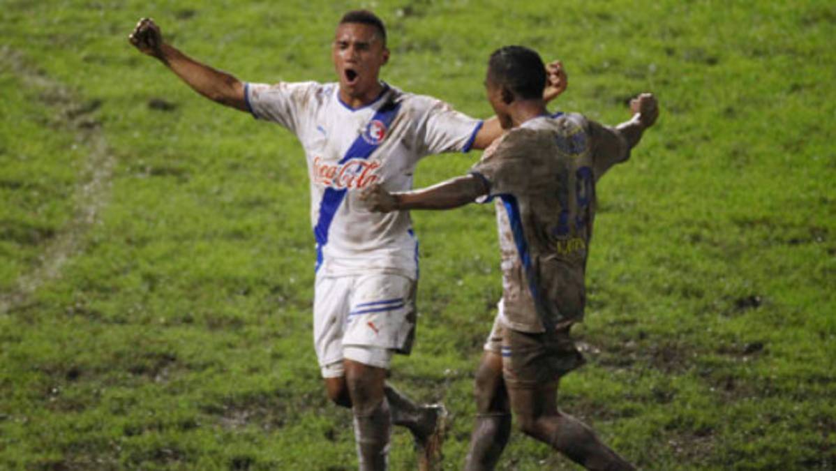 Olimpia, campeón a puro Carlos Will