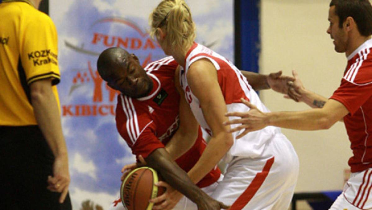 Wisla tiene a Osman estudiando polaco