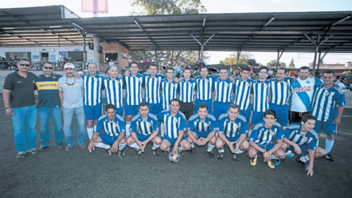 'El fútbol llegó a mi vida sin pensarlo”: Alex Pineda Chacón