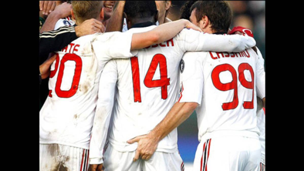 La celebración de Cassano en su debut