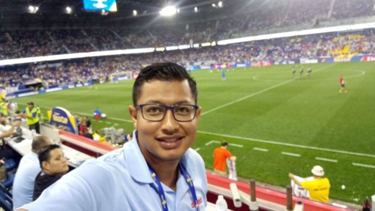 Quiere güevos, somos la HONDURAS del CASI...   