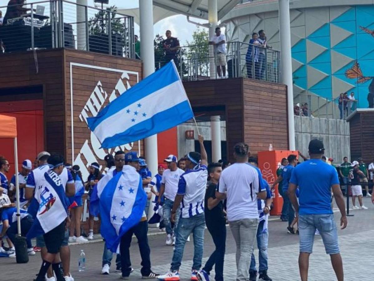 Catrachos y aztecas en armonía: Ambientazo previo al duelo amistoso entre Honduras-México en Atlanta