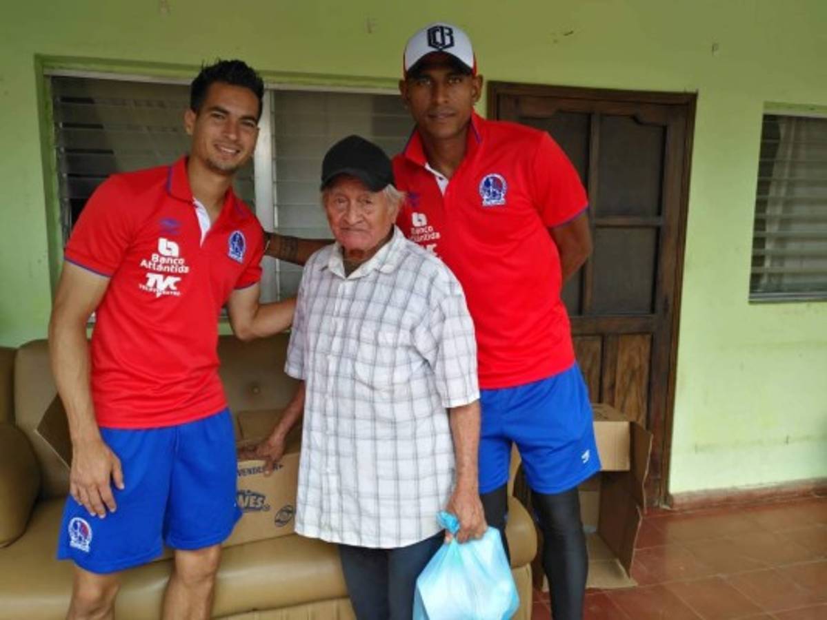 FOTOS: Olimpia lleva alegría a los ancianos en su visita a Danli, El Paraíso