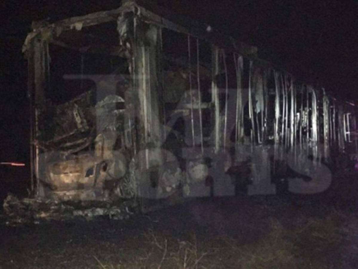 FOTOS: Así fue el incendio que consumió los autos de lujo de Mayweather