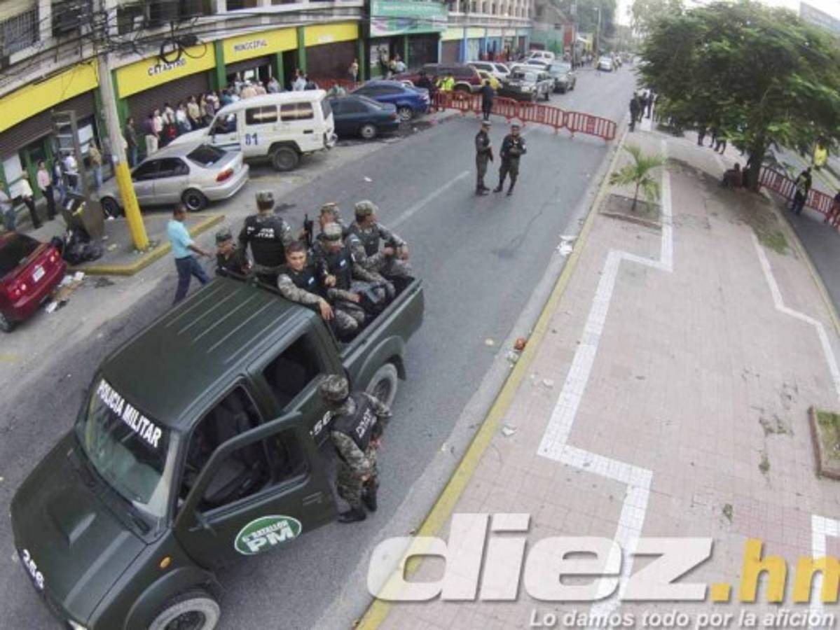 Las mejores imágenes de ambiente Real España-Olimpia.