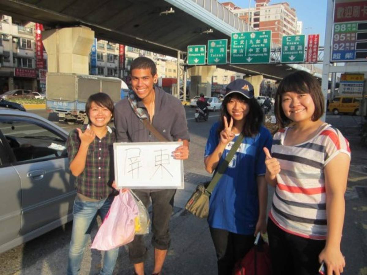 Así es la vida de Elías Argueta y Luis Galo en Taiwán; comidas raras y un idioma difícil
