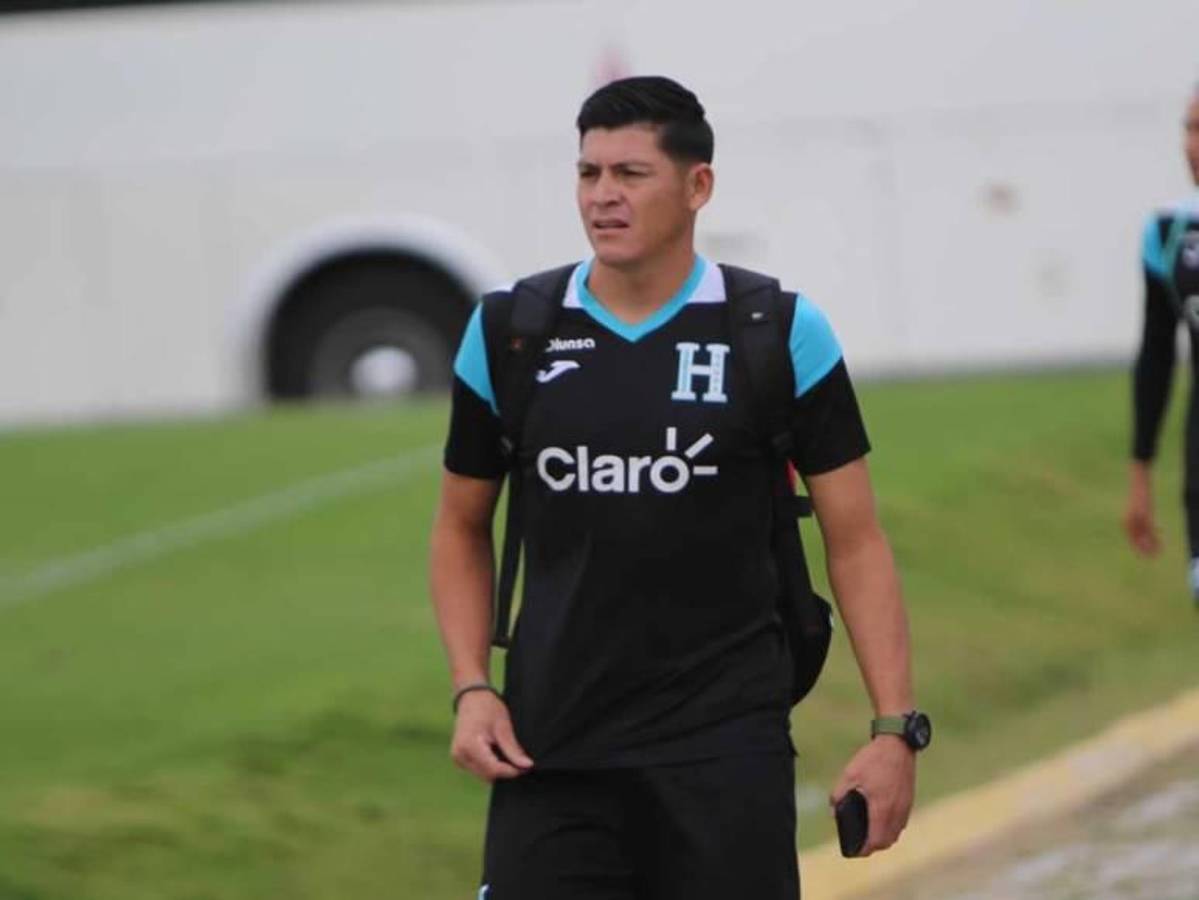 Francisco “Chelito” Martínez sorprende y se casó antes del partido de vuelta del repechaje ante Olancho FC