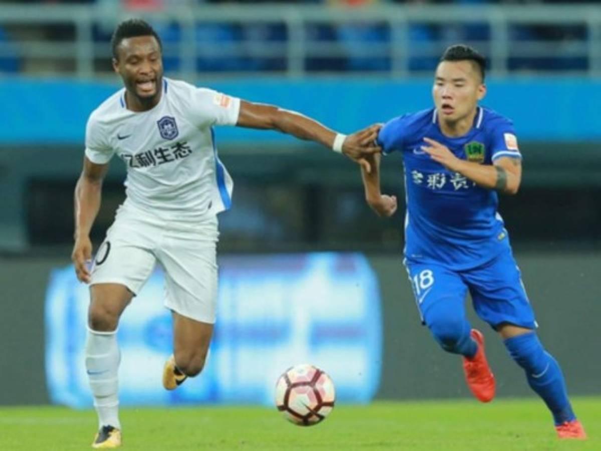 ¡OLVIDADOS! Los cracks que se fueron a China y Japón y que no se volvió a saber de ellos