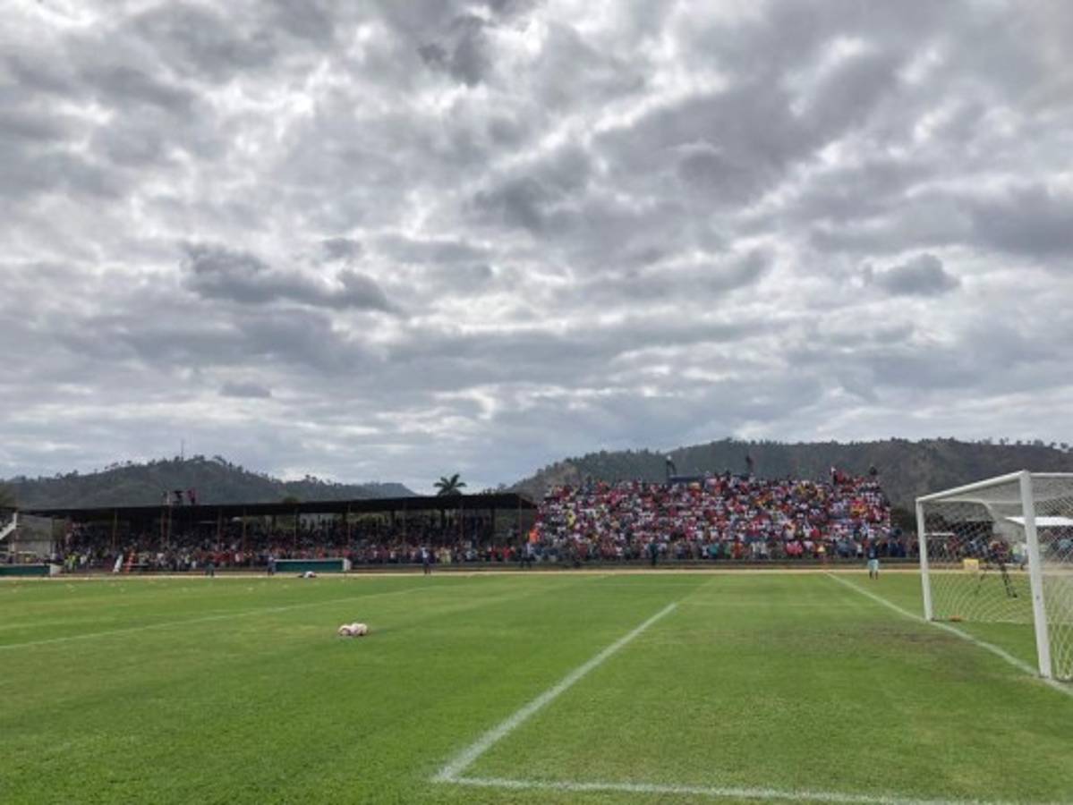 FOTOS: Olimpia desata la locura en el Marcelo Tinoco de Danlí