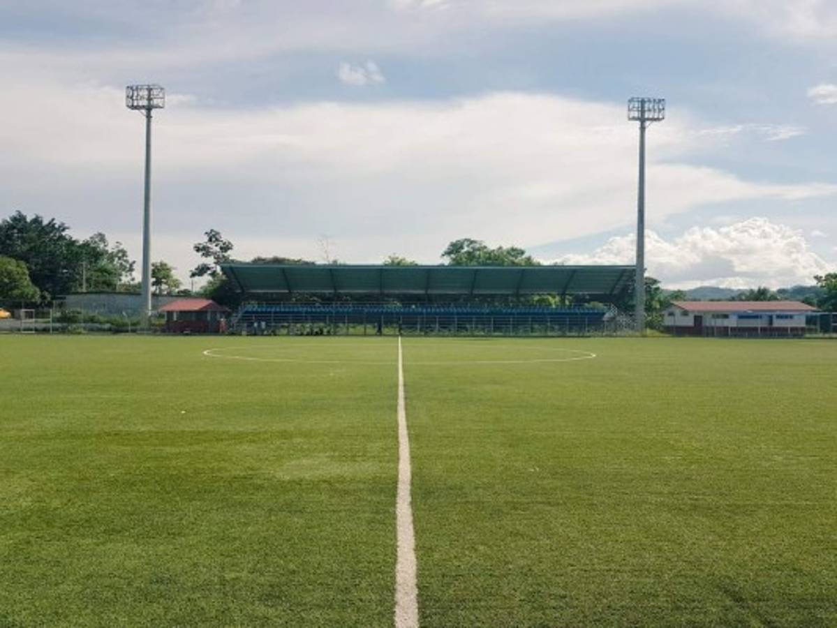 ¡No solo en Honduras! Los pequeños estadios de fútbol en Centroamérica
