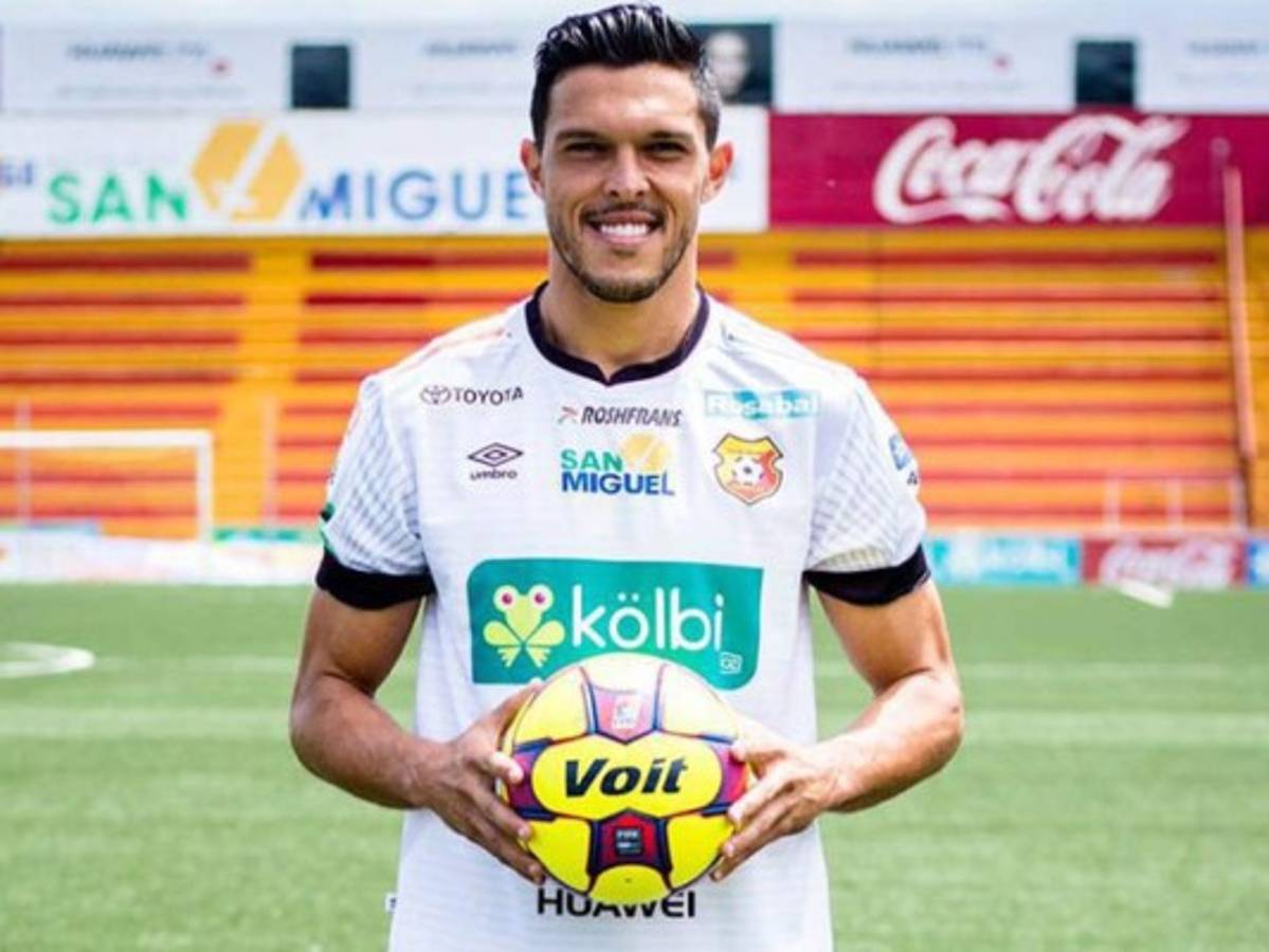 Rumores y fichajes: Jorge Dely Valdés dirigirá en España