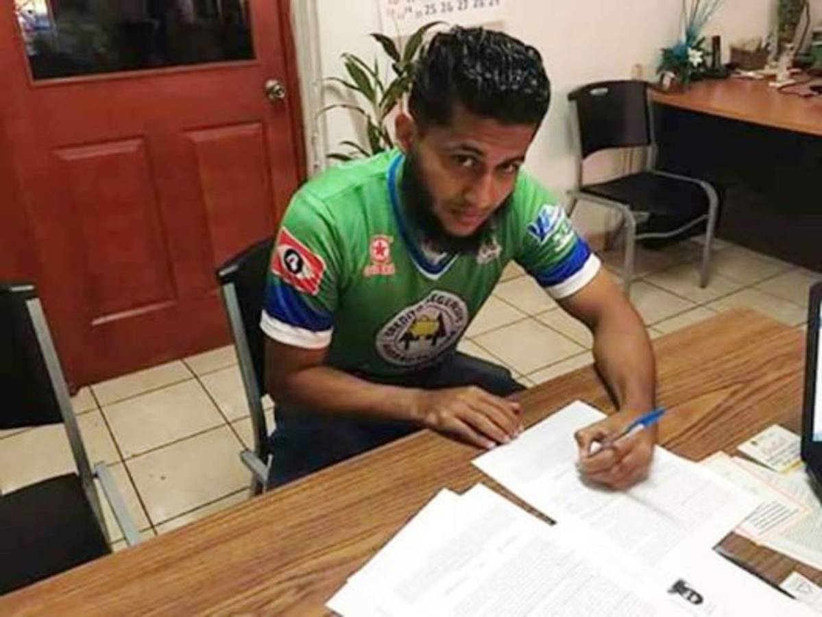 La extensa legión hondureña jugando en Centroamérica y hay muchos desconocidos