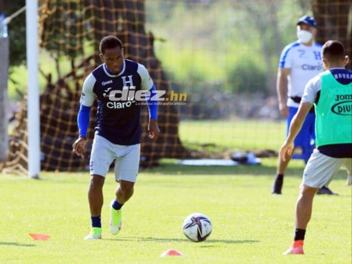 ¡Busitos y escondieron el 11! Las fotos del último entreno de Honduras antes de enfrentar a México