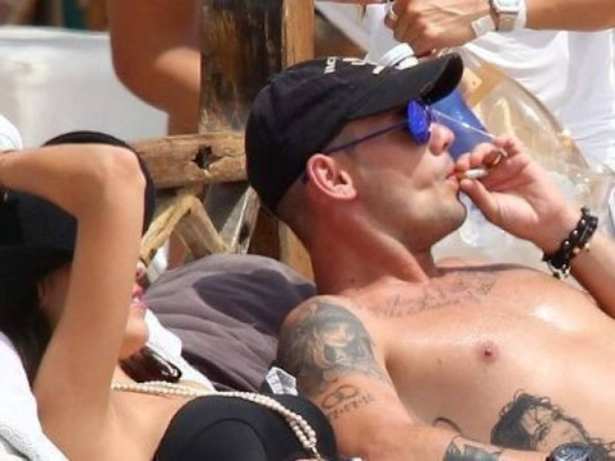 ¡Descuidados! Así han sido capturados estos famosos futbolistas mientras fumaban