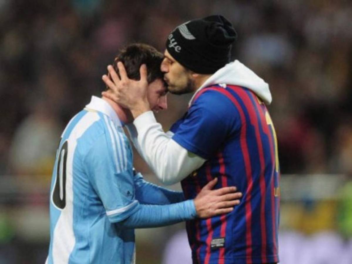 FOTOS: Los espontáneos más recordados que se han metido a la cancha por Messi