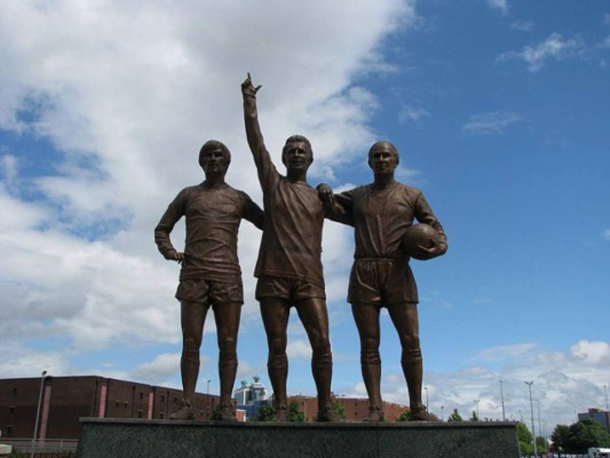 Las estatuas de deportistas y famosos más horribles en el mundo