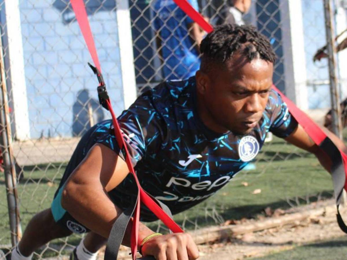 Fichajes: Olimpia amarra dos altas más para el Apertura, Motagua pasa la escoba y hondureño ficha en Alemania