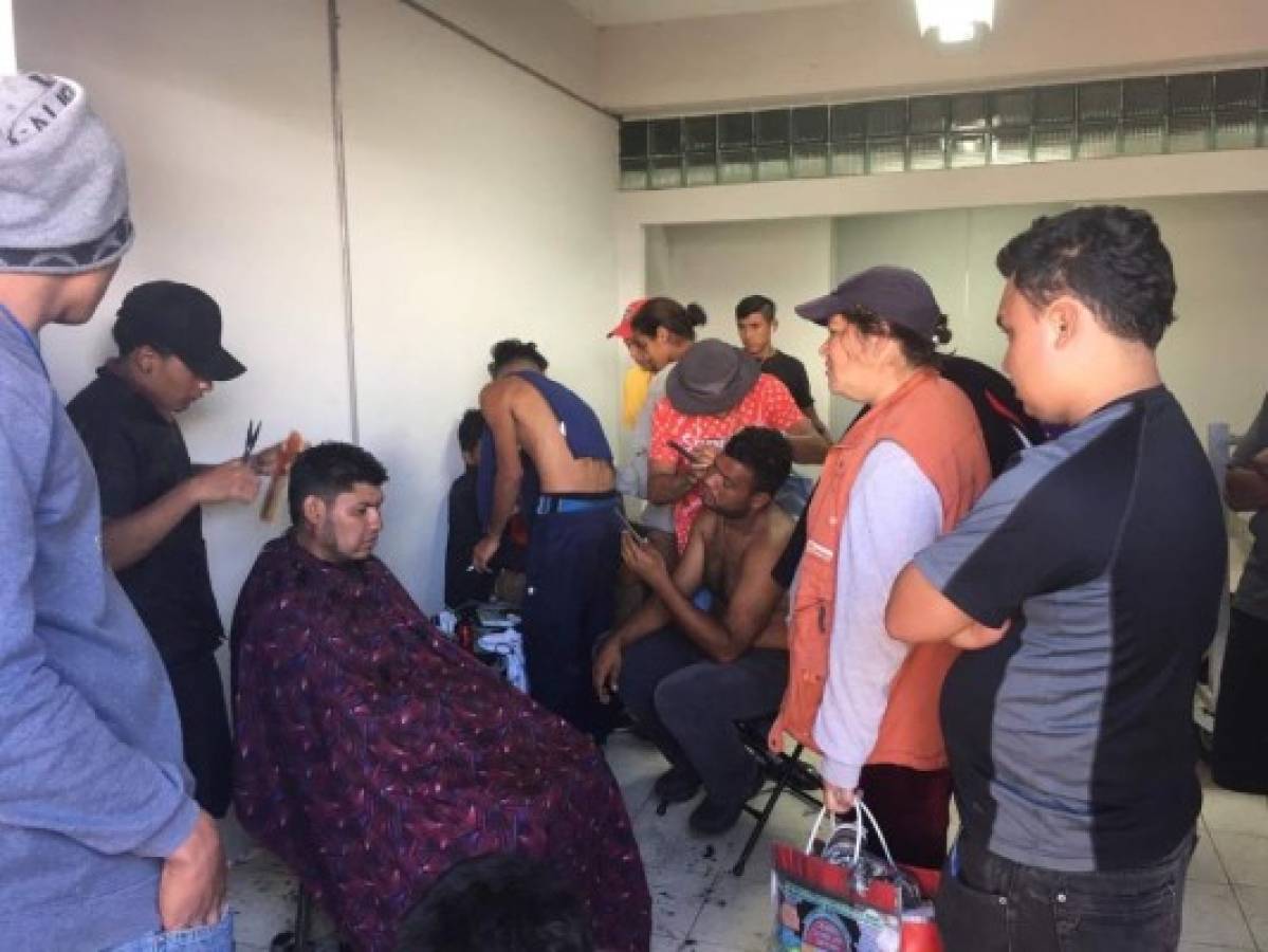 Así luce el estadio mexicano donde los migrantes hondureños han sido albergados