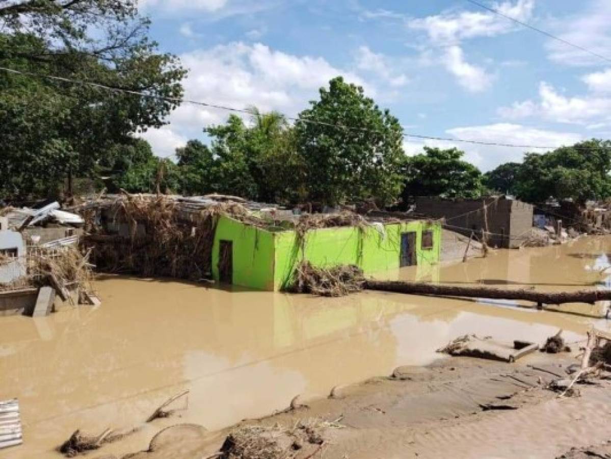 Durísimas imágenes: así lucen La Lima y Choloma devastadas por las lluvias que dejó Iota en Honduras