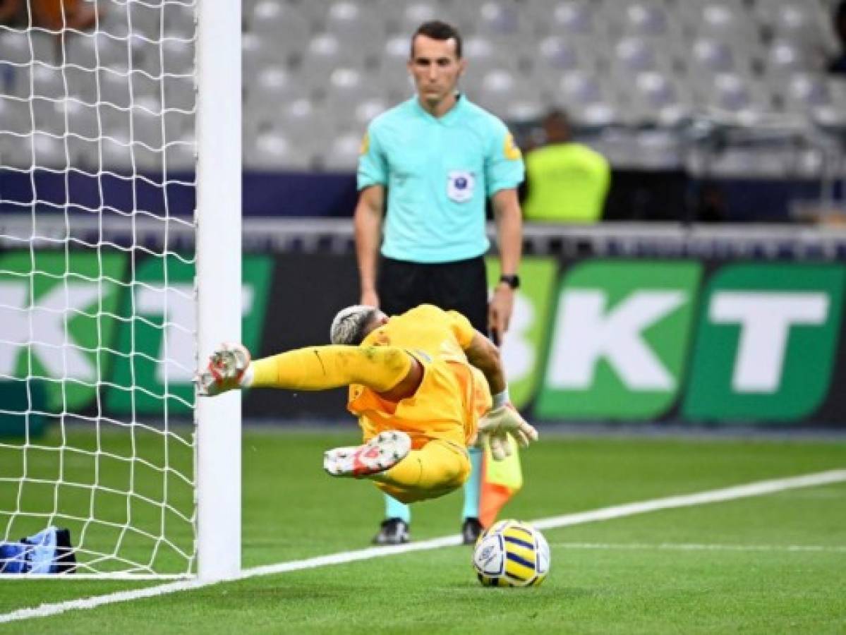 Grito de título de Keylor Navas, la selfie de Neymar y Mbappé sin muletas: Así festejó PSG la Copa de Francia