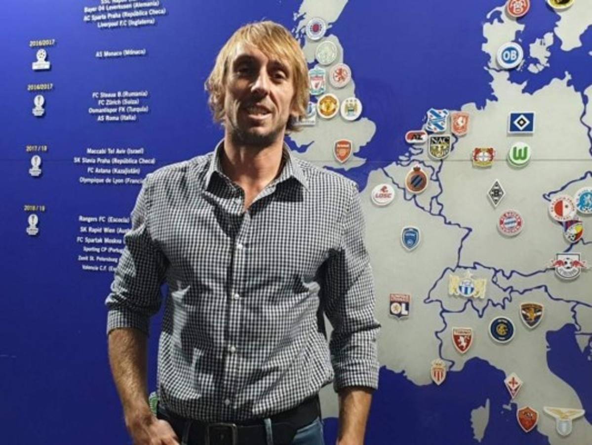 Mercado: Figura del Barça se ofrece al América, Chivas dio la sorpresa y Raúl Jiménez es noticia en Europa