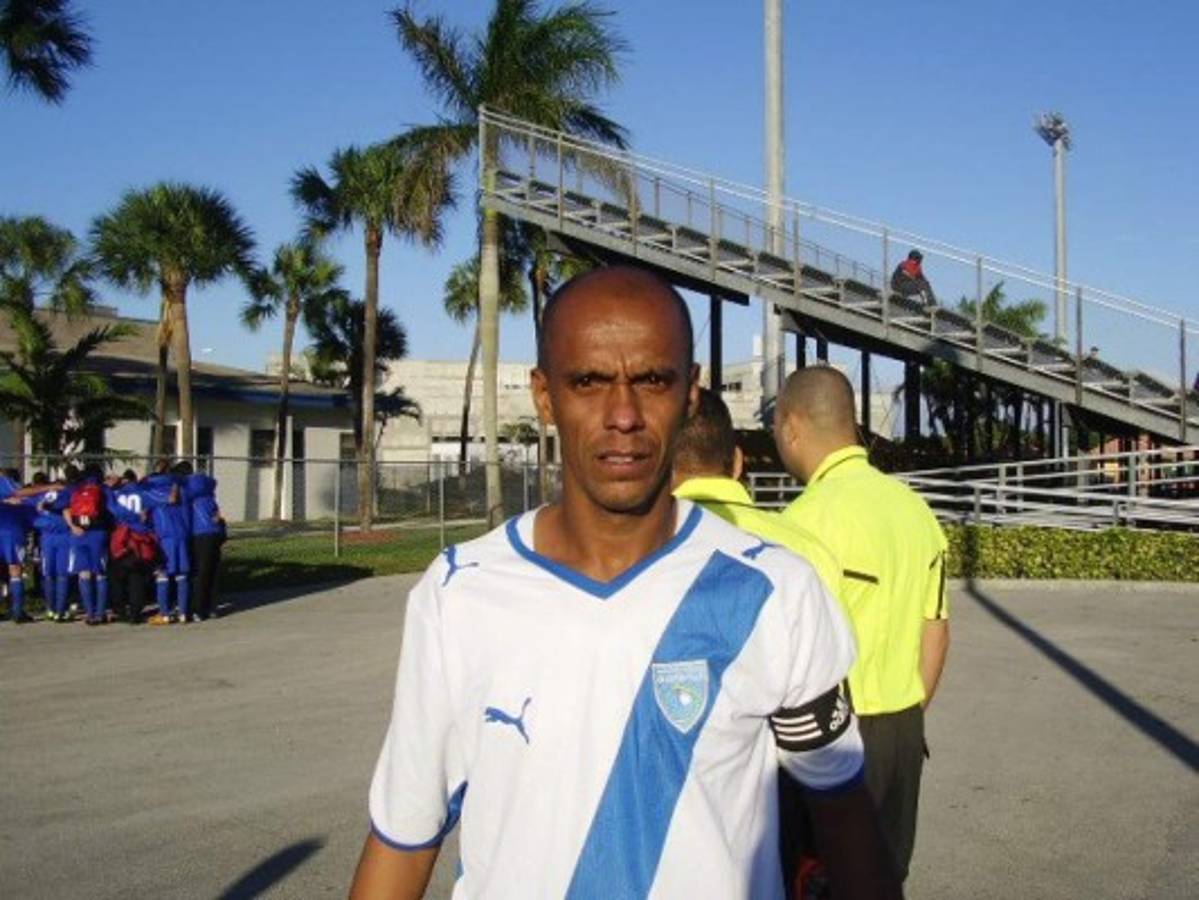 Las imágenes nunca antes vista de Enrique Reneau