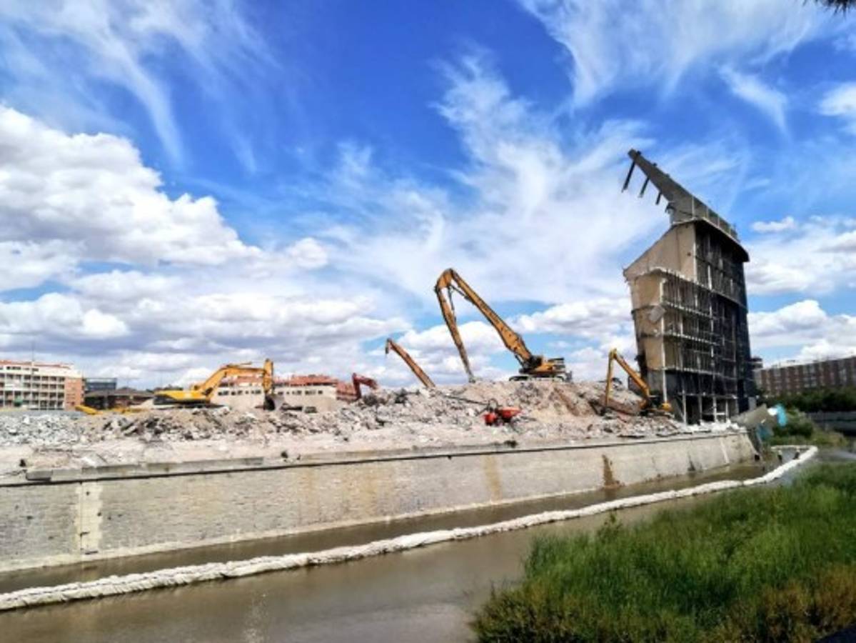 El último suspiro: Las tristes imágenes de los restos que quedan del estadio Vicente Calderón