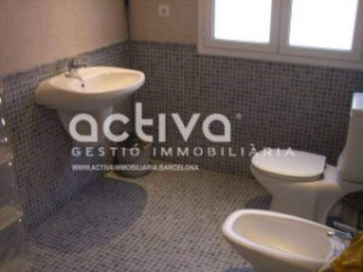 ¡Como un rey! Así es la lujosa casa del brasileño Malcom en Barcelona