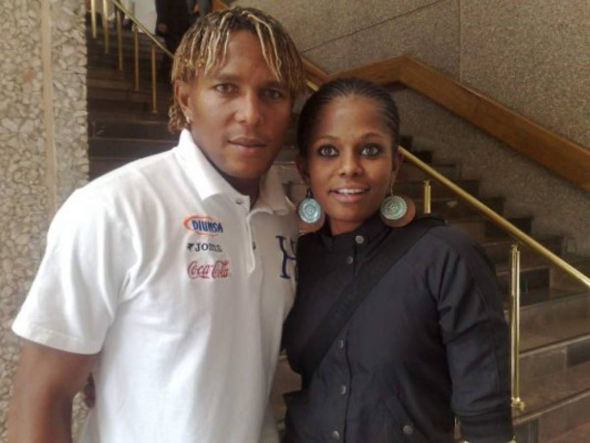 Ella es Isis, la bella hermana del futbolista Carlo Costly