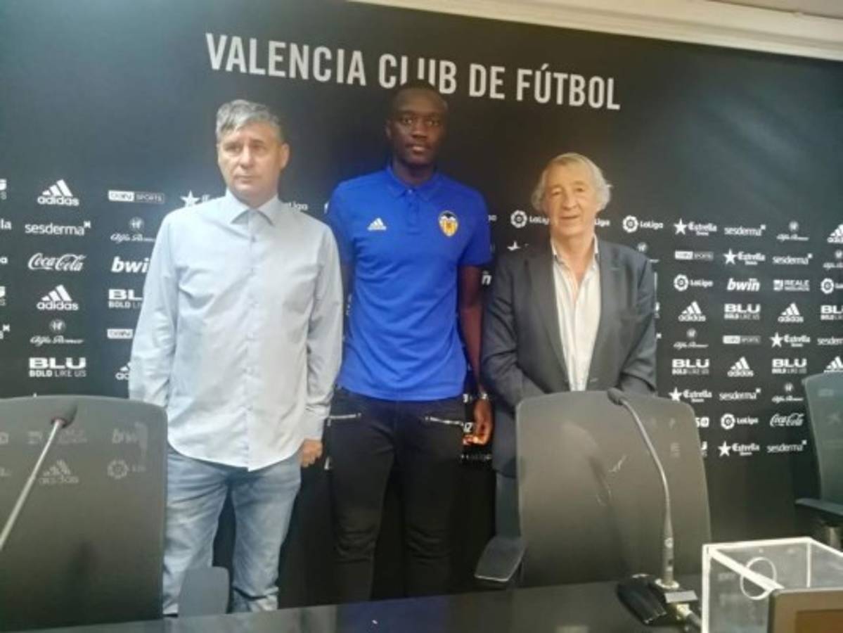 MERCADO: Sorpresivo trueque entre United y Real Madrid; francés comunica que irá al Barça