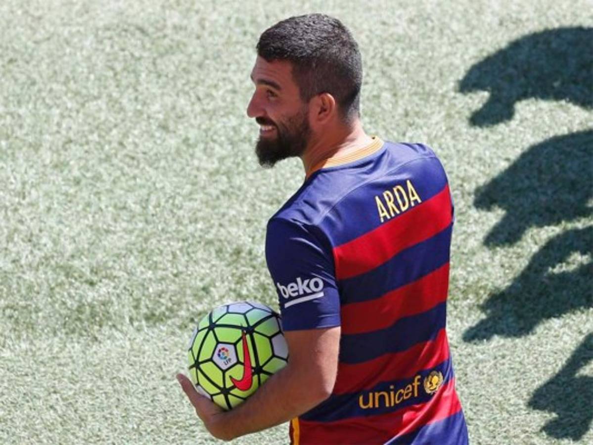 La presentación Arda Turan, nuevo fichaje del FC Barcelona,