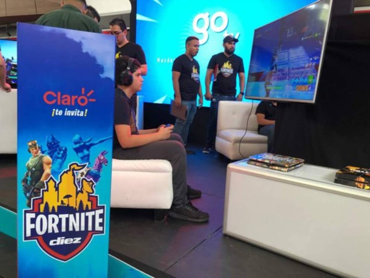 ¡Ambientazo! Así se vivió el arranque del torneo Fornite-DIEZ en Tegucigalpa