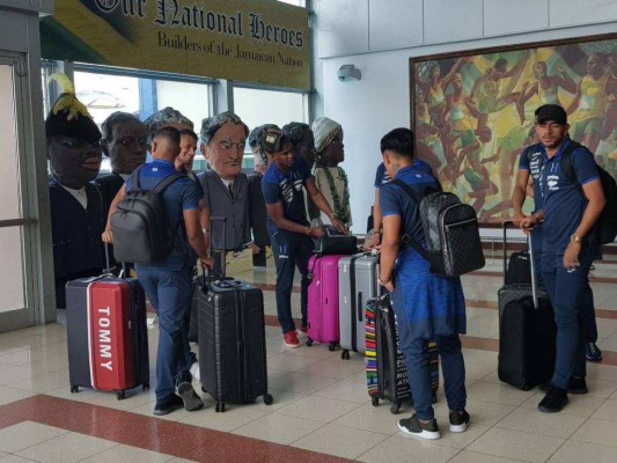 FOTOS: Así fue la llegada de la Selección de Honduras a Jamaica