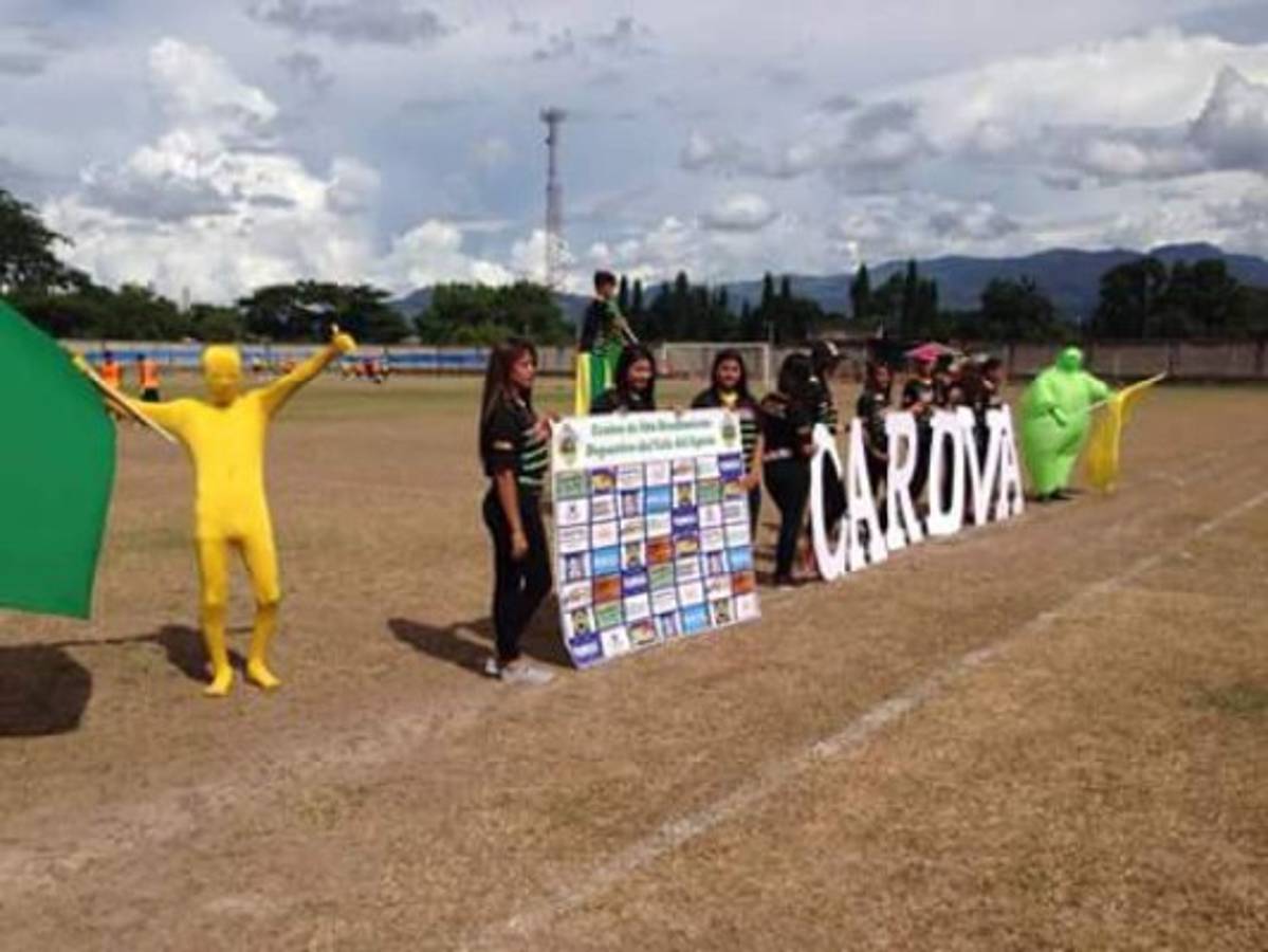 Así son las canchas donde se juega el Ascenso en el norte de Honduras