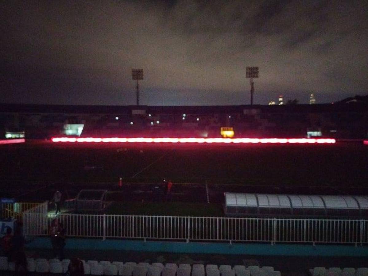 ¿Qué pasó en el Nacional previo al Motagua-Real Sociedad? El detalle de Kevin Álvarez con aficionado en el Excélsior