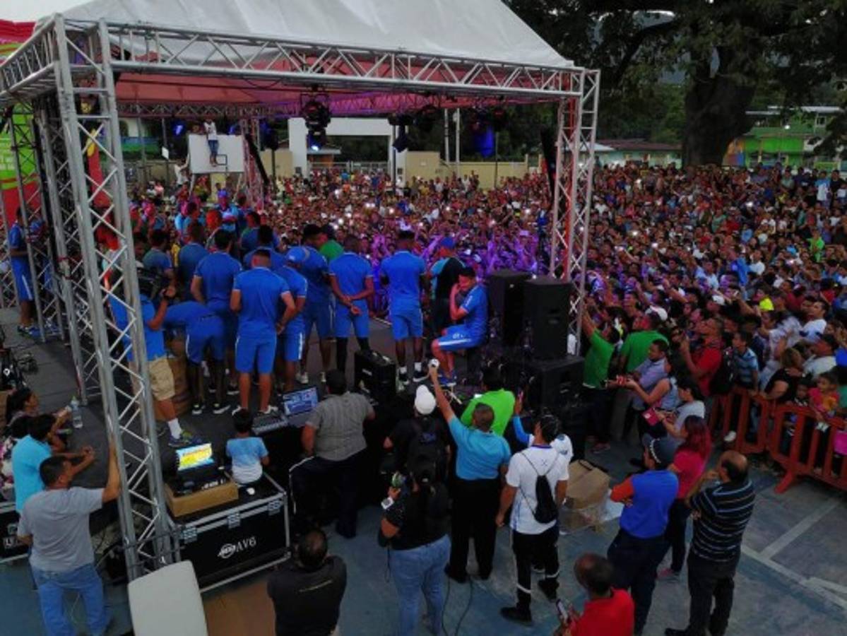 ¡Una locura! Selección de Honduras se llevó un gran cariño de Chamelecón