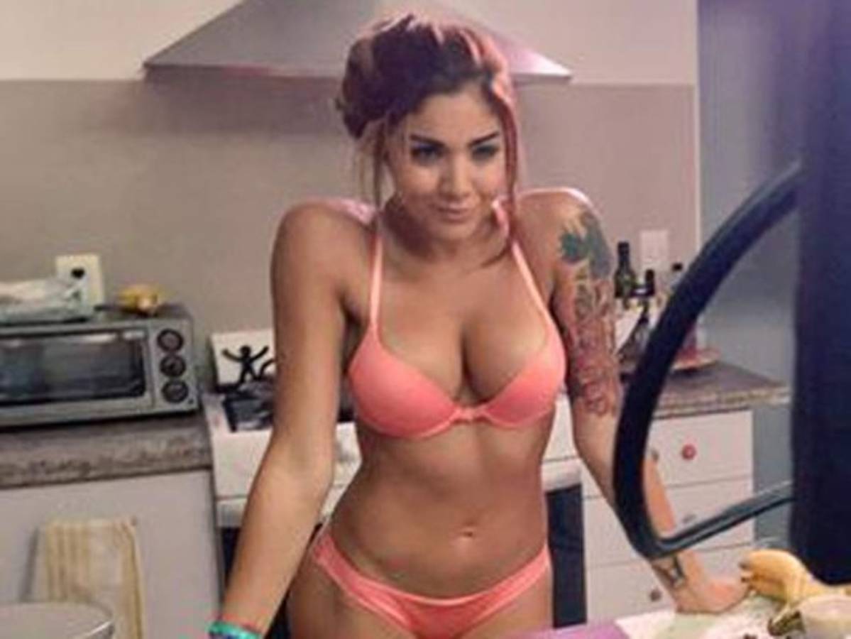 Así de sexy es la colombiana Érika Fernández de Fox Sports