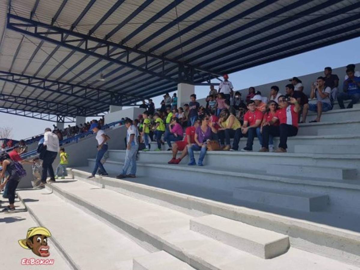 Panamá reinaugura complejo de fútbol que fue remodelado con fondos de FIFA  