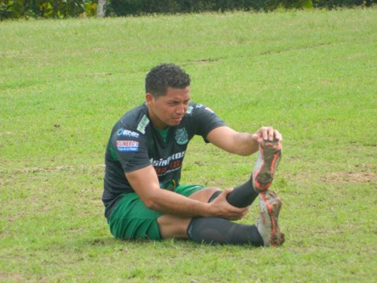 MERCADO: Robert Lima tuvo pláticas con Olimpia y cubano llega a Marathón