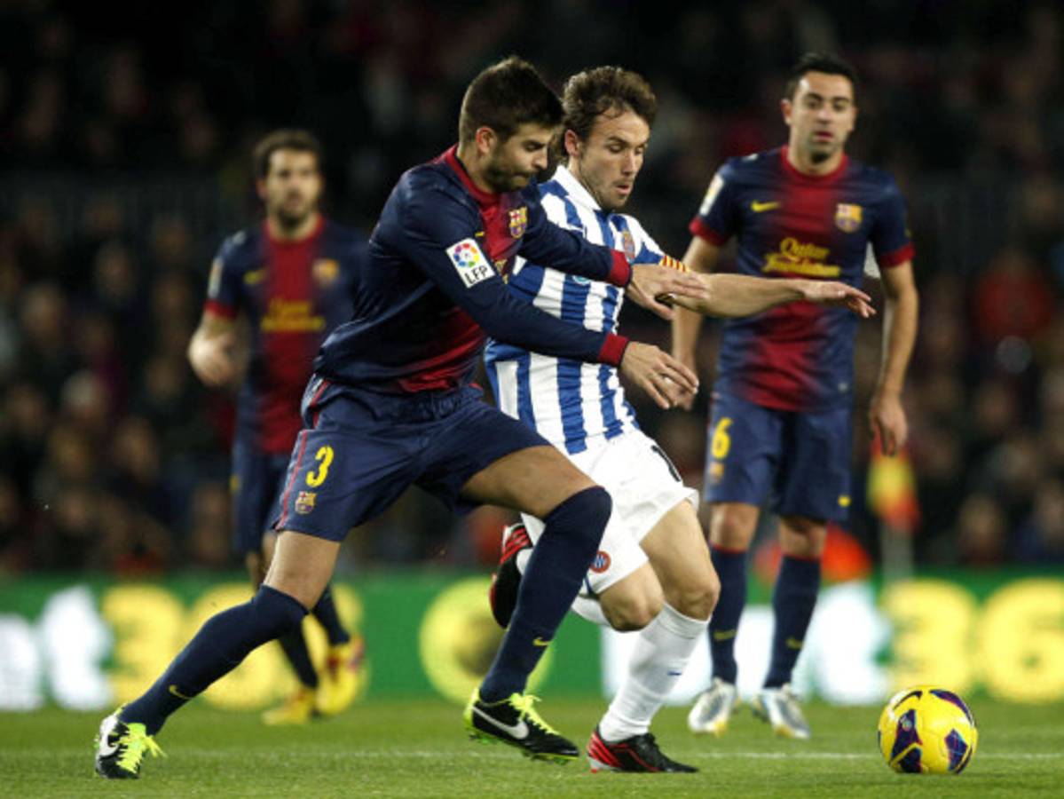 El Barcelona vence con tranquilidad al Espanyol