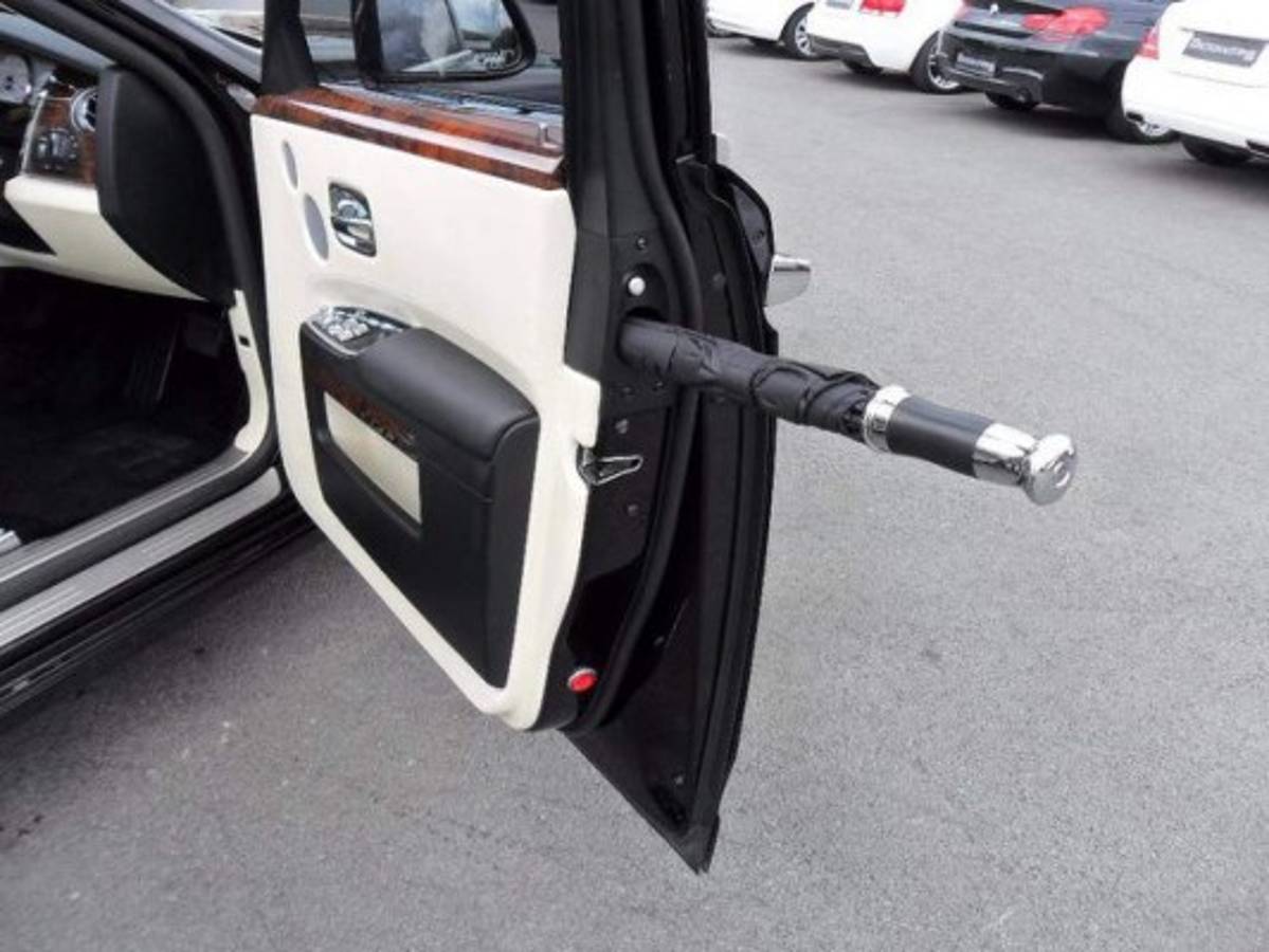 Así es el espectacular Rolls-Royce que puso a la venta Wilson Palacios