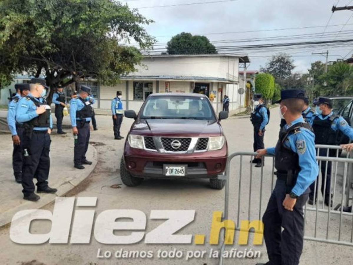 En fotos: Policía Nacional blinda el estadio Yankel Rosenthal horas antes del Marathón-Olimpia