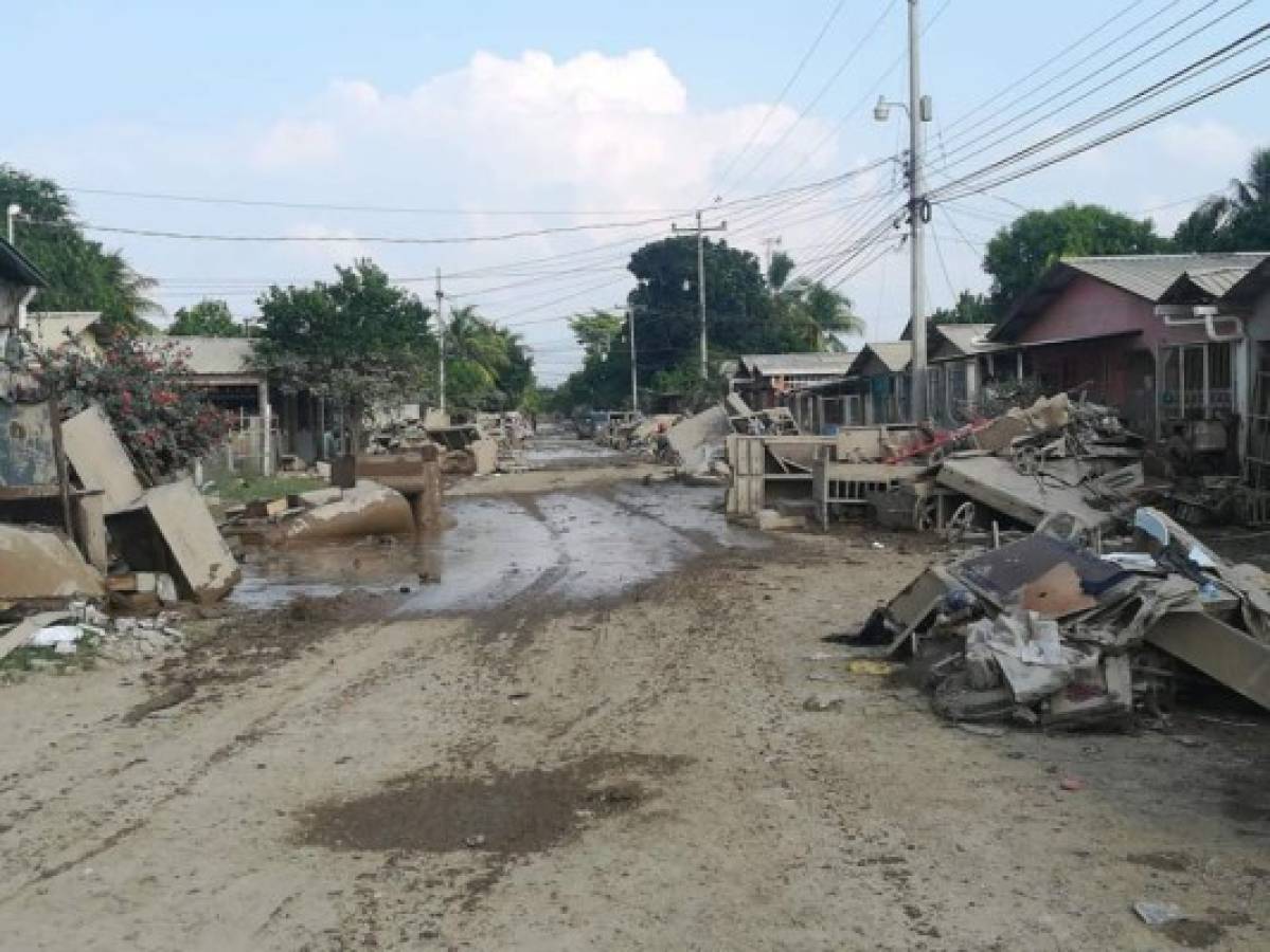 Así se encuentran las colonias de La Lima y Chamelecón tras el huracán Eta