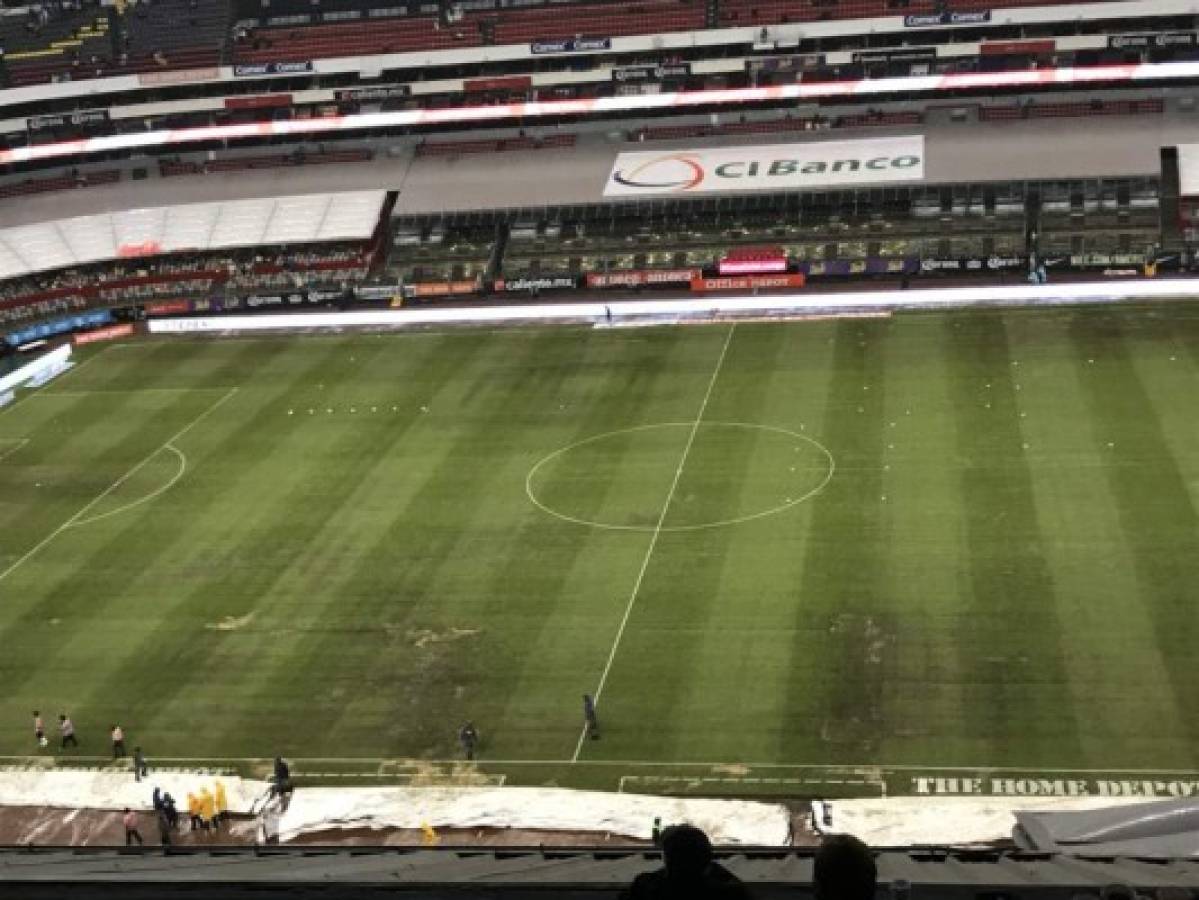 EN FOTOS: Así de pésima luce la cancha del estadio Azteca